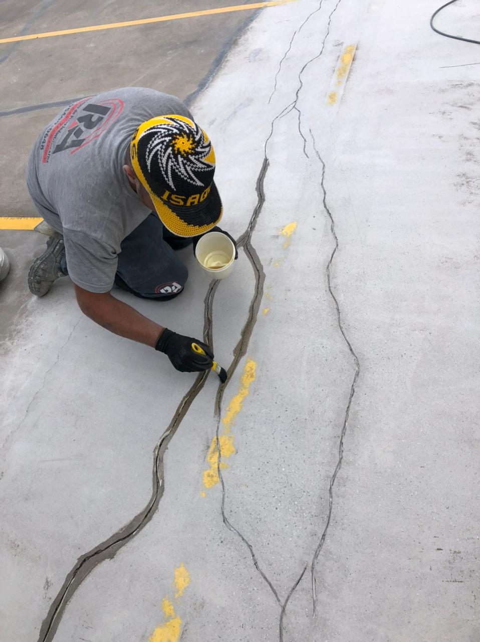 Fissuras em pisos industriais