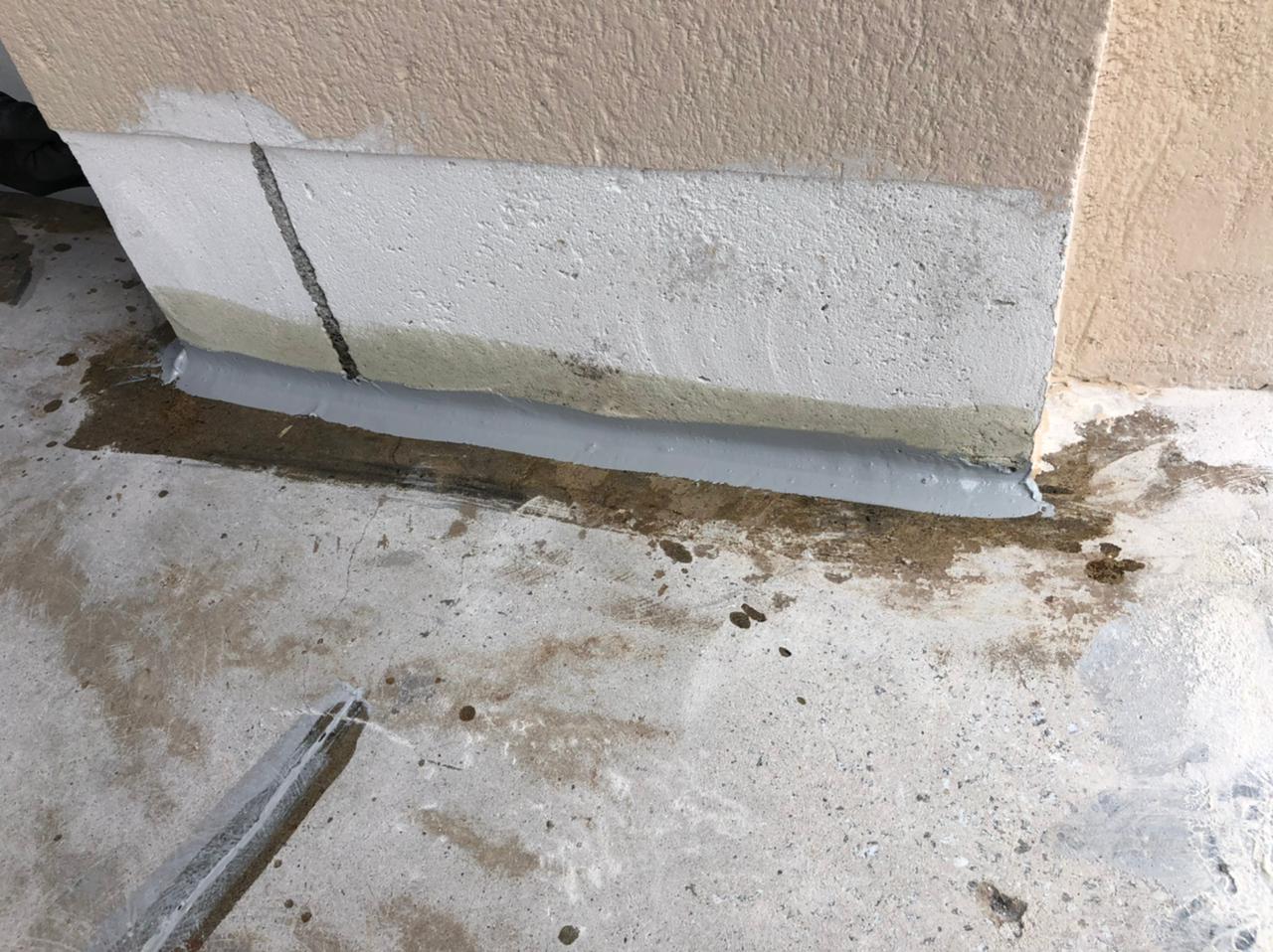 tratamento de juntas e fissuras em piso industrial de concreto