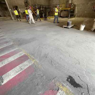 Recuperação de piso industrial em área operacional em Mogi das Cruzes